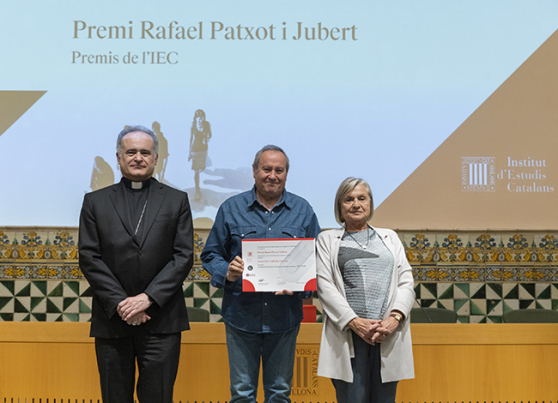 El guanyador del Premi Patxot d'enguany, Josep-Lluís Gallardo, durant la cerimònia d'entrega del guardó. Autoria: IEC El guanyador del Premi Patxot d'enguany, Josep-Lluís Gallardo, durant la cerimònia d'entrega del guardó. Autoria: IEC